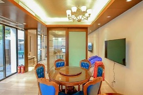 Moon River Villa No 5