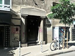 Baratero City II Apartment