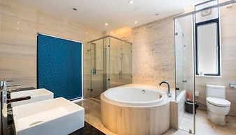 Moon River Sunshine Villa