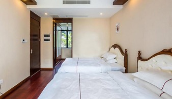 Moon River Sunshine Villa