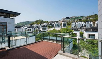 Moon River Sunshine Villa