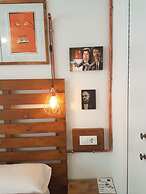 Barri Antic Hostel & Pub