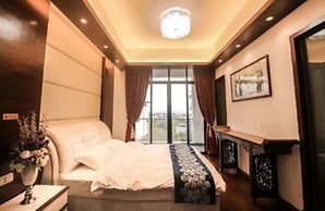 Moon River European Style Villa