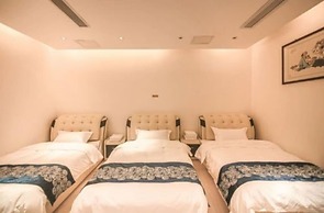 Moon River European Style Villa