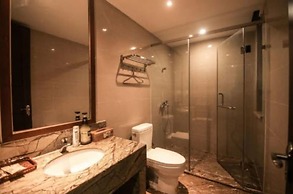 Moon River European Style Villa