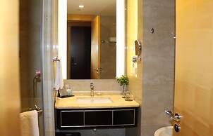 QueenSir International Hotel