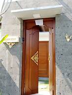 Three Gold Luxury Private Villa