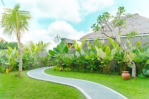 Three Gold Luxury Private Villa