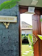 Three Gold Luxury Private Villa