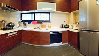 Moon River Villa No 12