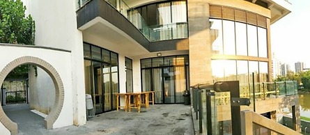 Moon River Villa No 12