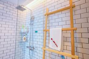 Maan Coco Travelling Boutique Inn