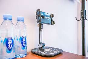 Maan Coco Travelling Boutique Inn