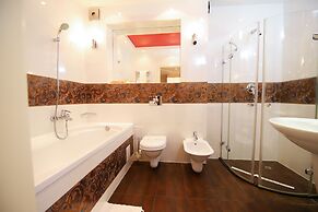 Prestige Apart Hotel