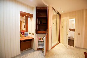 Prestige Apart Hotel