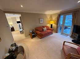 The Airds Hotel & Restaurant