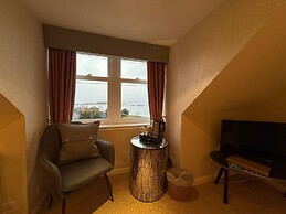 The Airds Hotel & Restaurant