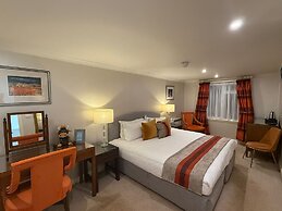 The Airds Hotel & Restaurant