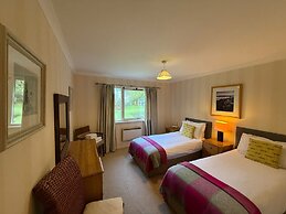 The Airds Hotel & Restaurant