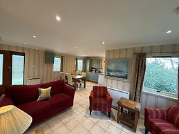 The Airds Hotel & Restaurant