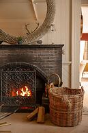 The Airds Hotel & Restaurant