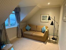 The Airds Hotel & Restaurant