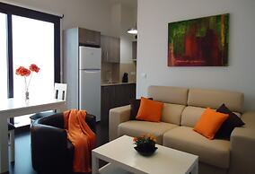 Apartamentos Turisticos Mauror