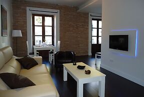 Apartamentos Turisticos Mauror