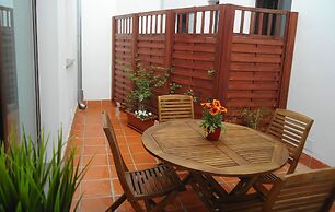 Apartamentos Turisticos Mauror