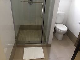Cycad Palm Hotel