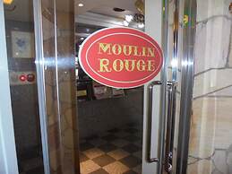 HOTEL MOULIN ROUGE - Adults Only