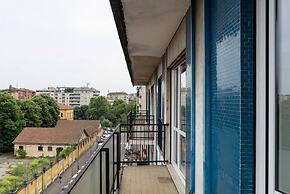 Large Apartment near City Center