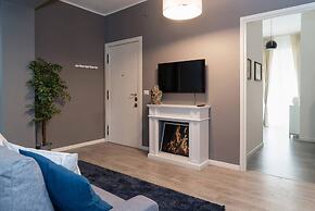 Large Apartment near City Center