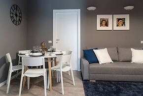 Large Apartment near City Center