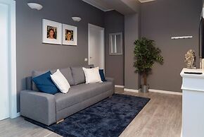 Large Apartment near City Center