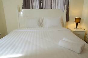 Luxury Design Grand Palace Kemayoran Apartment With Private Bathtub