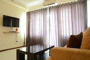 Luxury Design Grand Palace Kemayoran Apartment With Private Bathtub