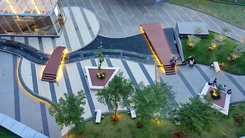 Best North L'Avenue Apartment