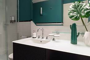 Design Apartment near City Center