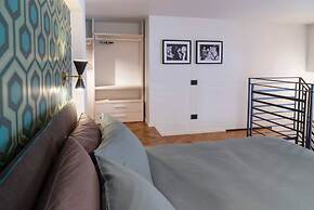 Design Apartment near City Center