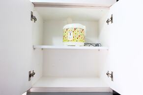 Studio Room Bassura City Apartment In Shopping Mall