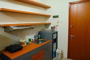 Woodland Park Residence Kalibata View Swimming Pool