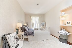 Bucharest Apartments DeLuxe