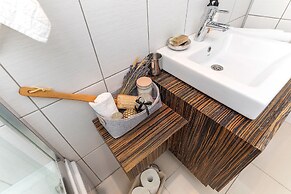 Bucharest Apartments DeLuxe