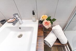 Bucharest Apartments DeLuxe