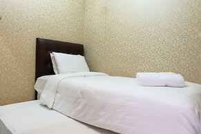 Pool View Apartment Green Pramuka