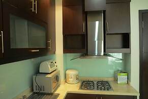 Gandaria Heights Apartment with Mall Access