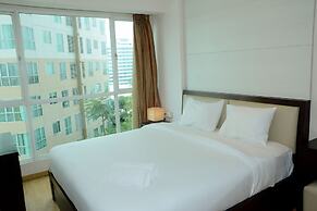 Gandaria Heights Apartment with Mall Access