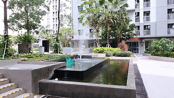 Green Bay Pluit Apartment With Direct Access To Shopping Center