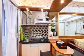 Green Bay Pluit Apartment With Direct Access To Shopping Center